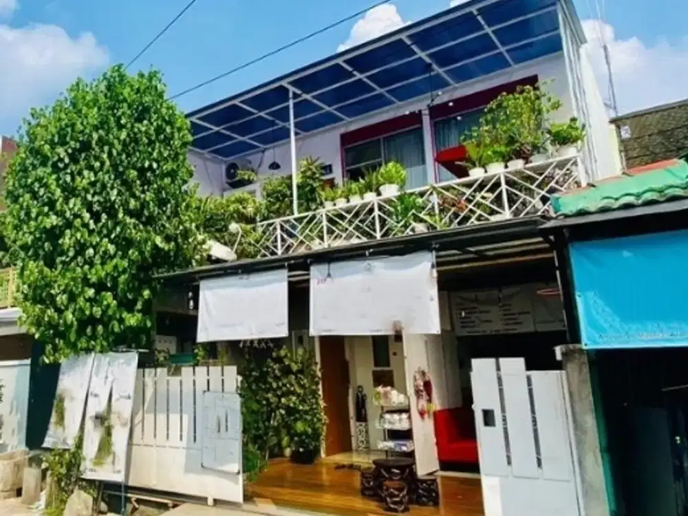 Di Jual Rumah Mewah Ada Kolam Renang Di Perumahan Bumi Malaka Asri