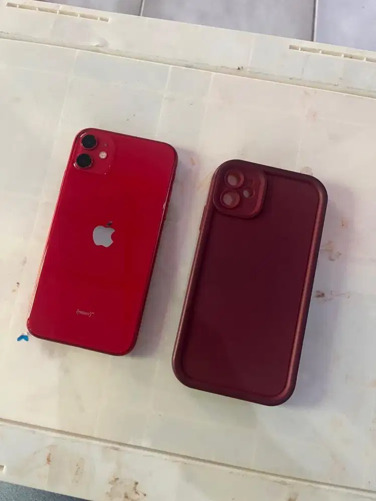 Iphone 11 128 gb Merah