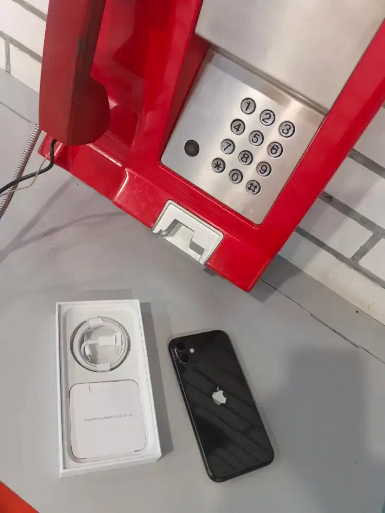 Iphone 11 256gb semestinya fullset