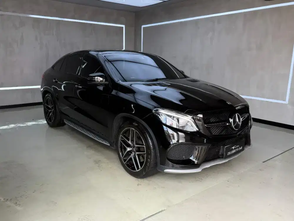 Asli Bali, Mercedes Benz AMG GLE 43 4M Coupe Hitam 2018