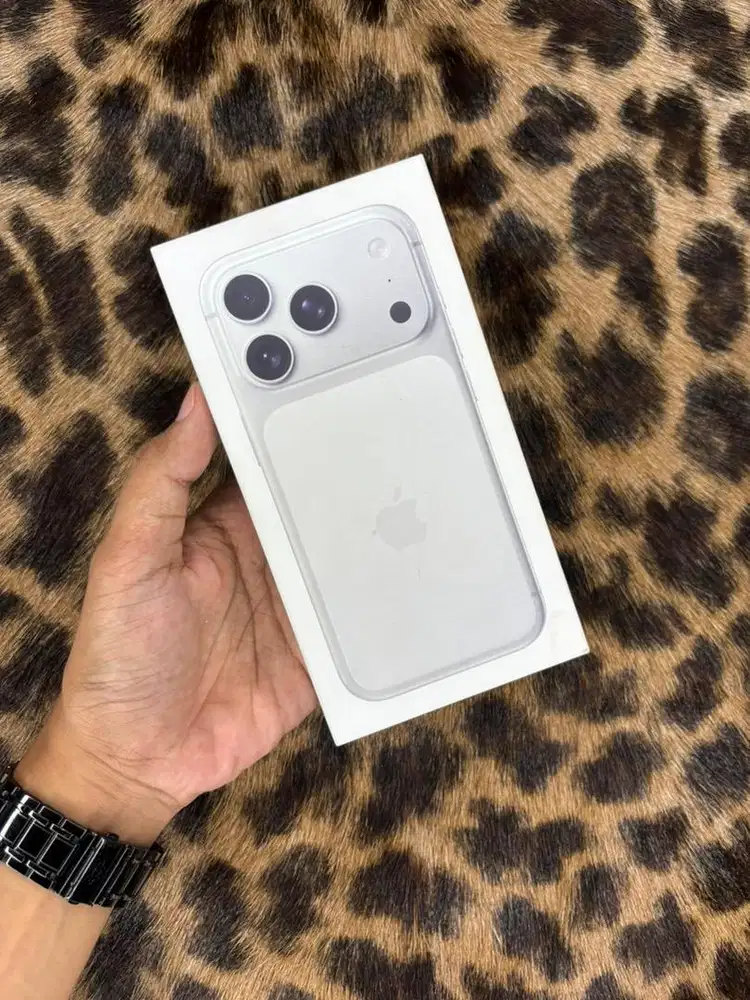 New iPhone 17 Pro 256GB Resmi (Silver)