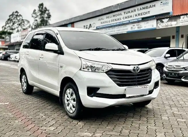 DP 15JT // AVANZA 1.3 E AT MATIC 2018