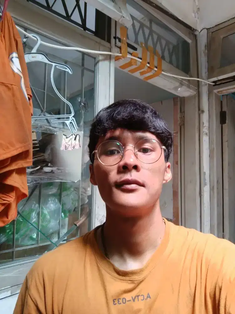 Mencari pekerjaan tetap atau freelance