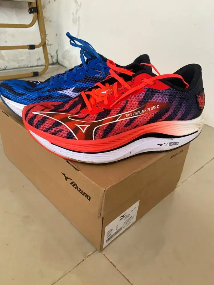 Dijual Sepatu Lari Mizuno Wave Rebellion Flash 2