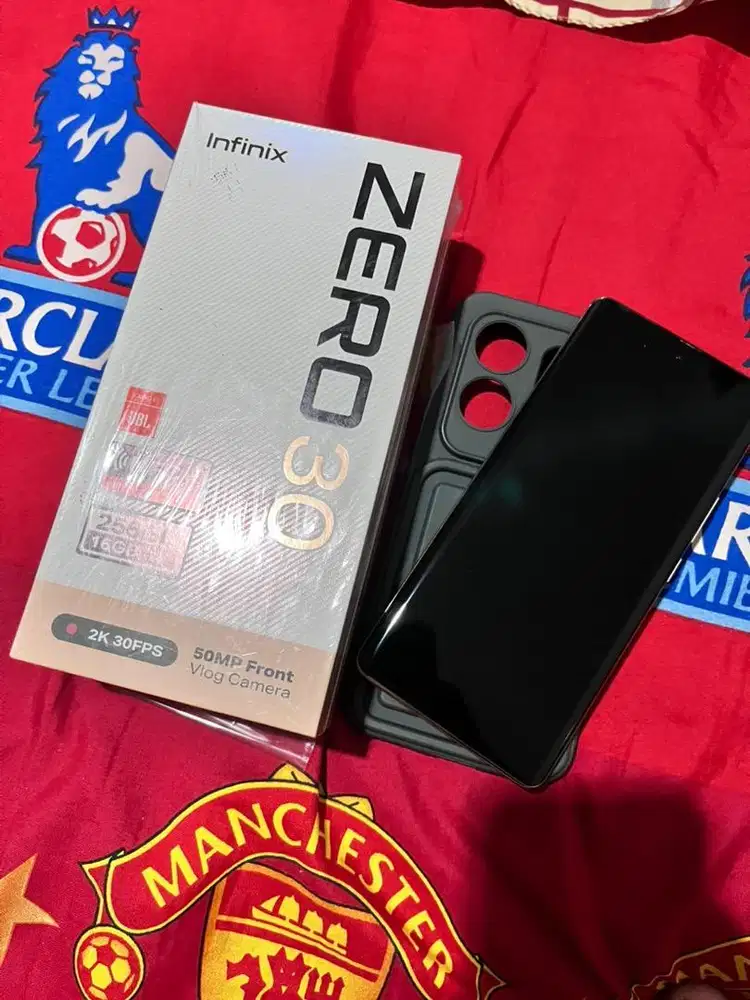 Infinix zero 30 layar emoled