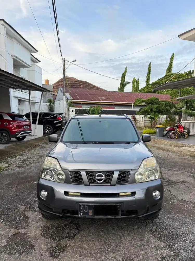 Nissan xtrail 2.0 matic 2010
