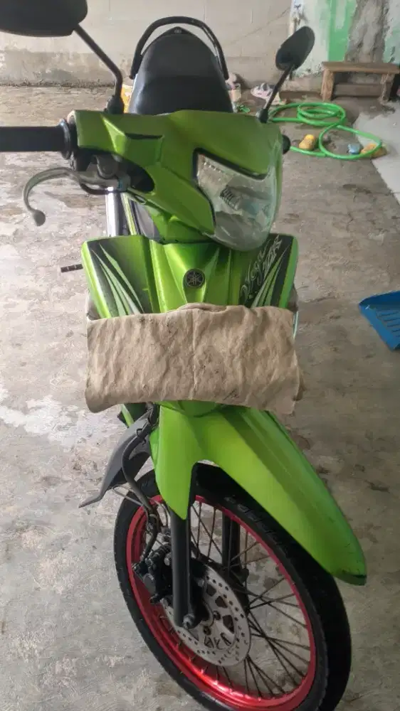 Motor Vega ZR  tahun 2011