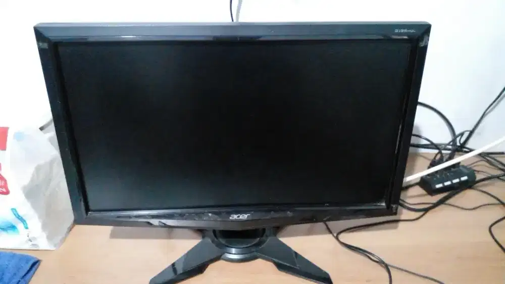 Monitor Acer 19