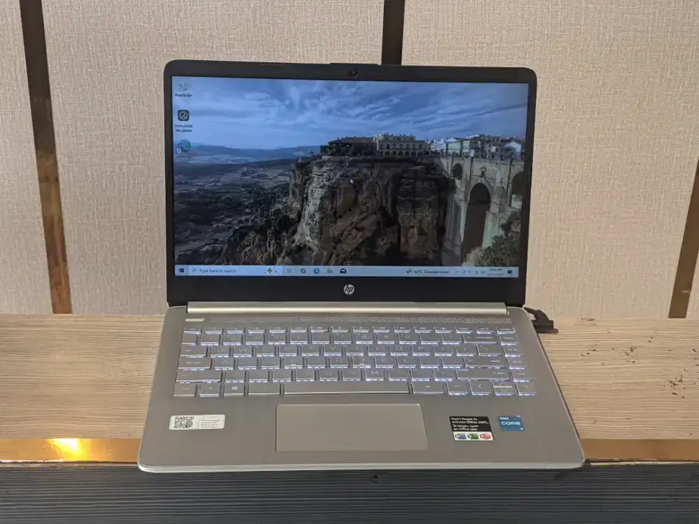 Laptop Hp 14s-dq2xxx i3 Gen 11 Ram 8 GB SSD 512 GB