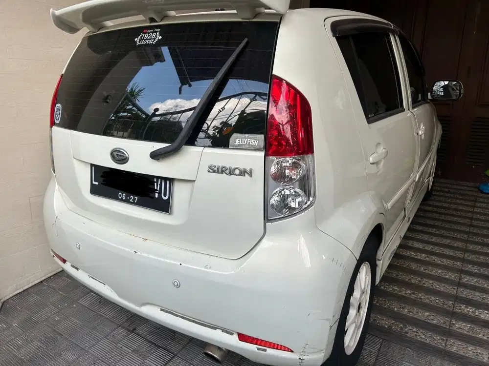 Daihatsu sirion M drift matic AT pmk 2008 putih mulus siap pakai