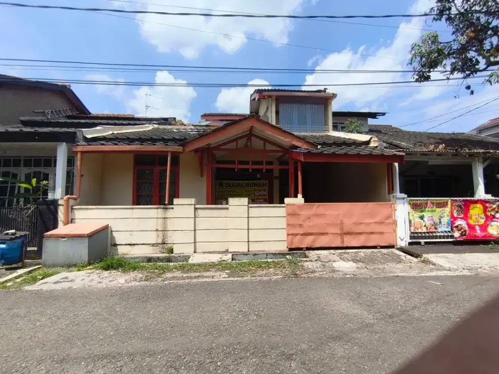 Rumah dibelakang MTC cocok untuk usaha / perkantoran di margahayu soekarno haatta