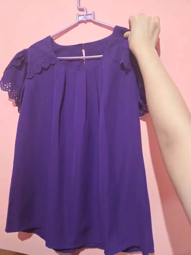 Blouse ungu kondisi bagus