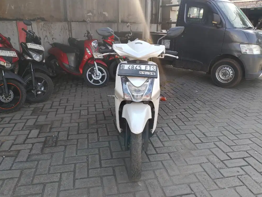 Mio s tahun 2018..Pajak hidup