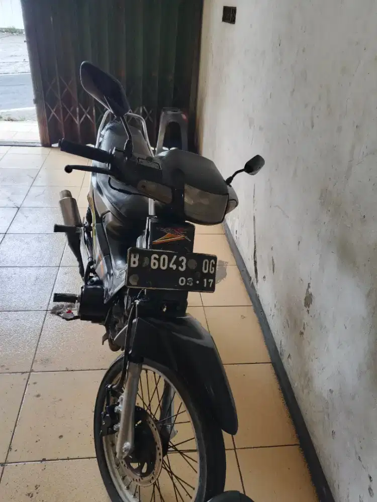 Dijual Kaze R tahun 2002