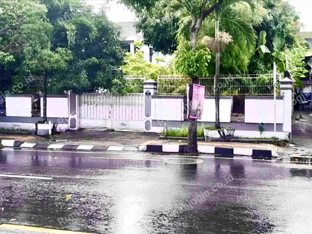 tanah istimewa pinggir jalan raya prawirotaman cocok untuk usaha