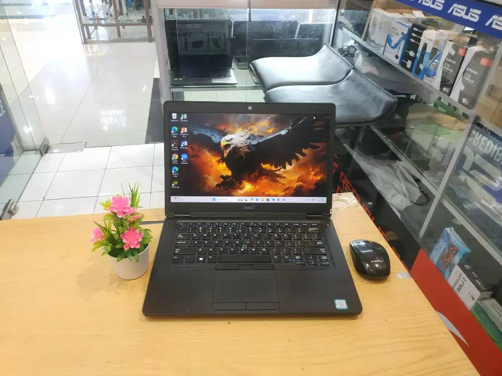 LAPTOP DELL LATITUDE 5490 SIAP PAKAI KERJA CORE i7 GEN 8 RAM 8GB