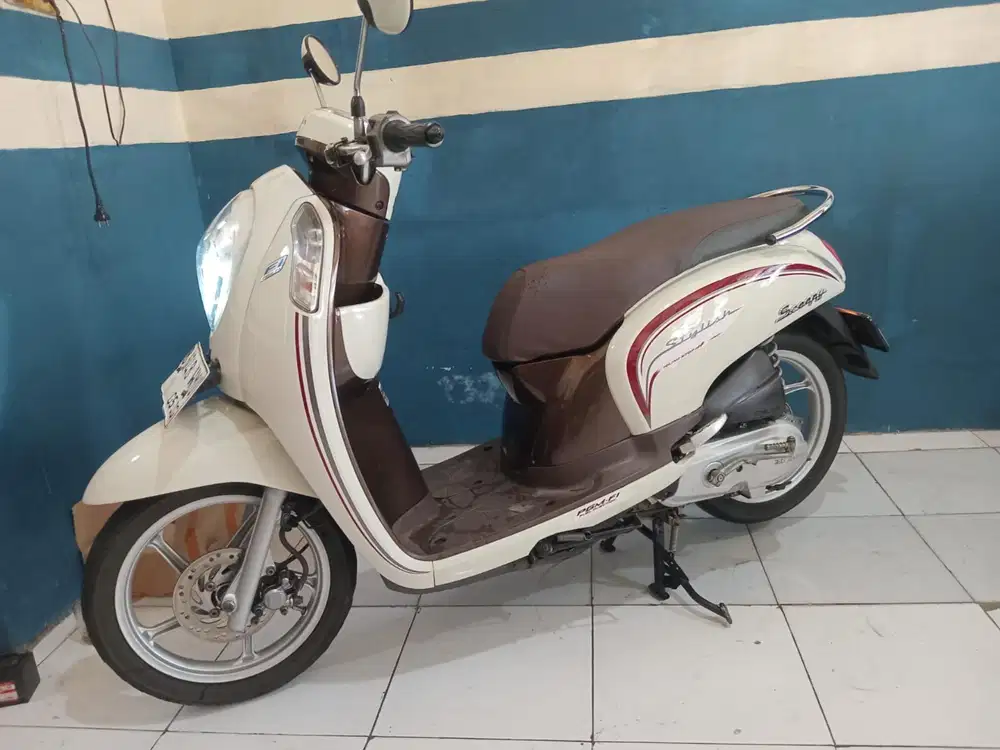 For sale honda scoopy 2015 surat lengkap