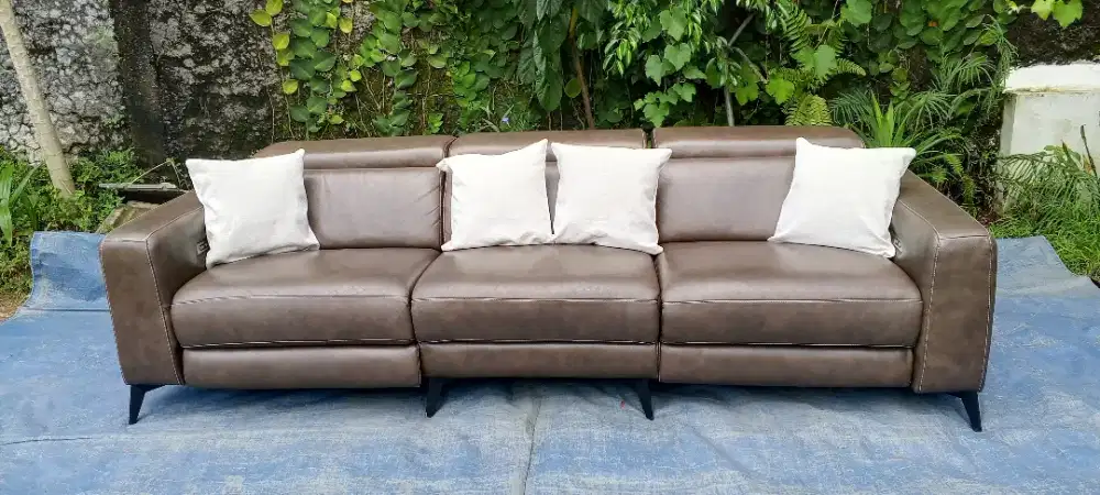Sofa Kelvin Giormani Arluto Full Kulit Asli Reclening Electric Istimwa