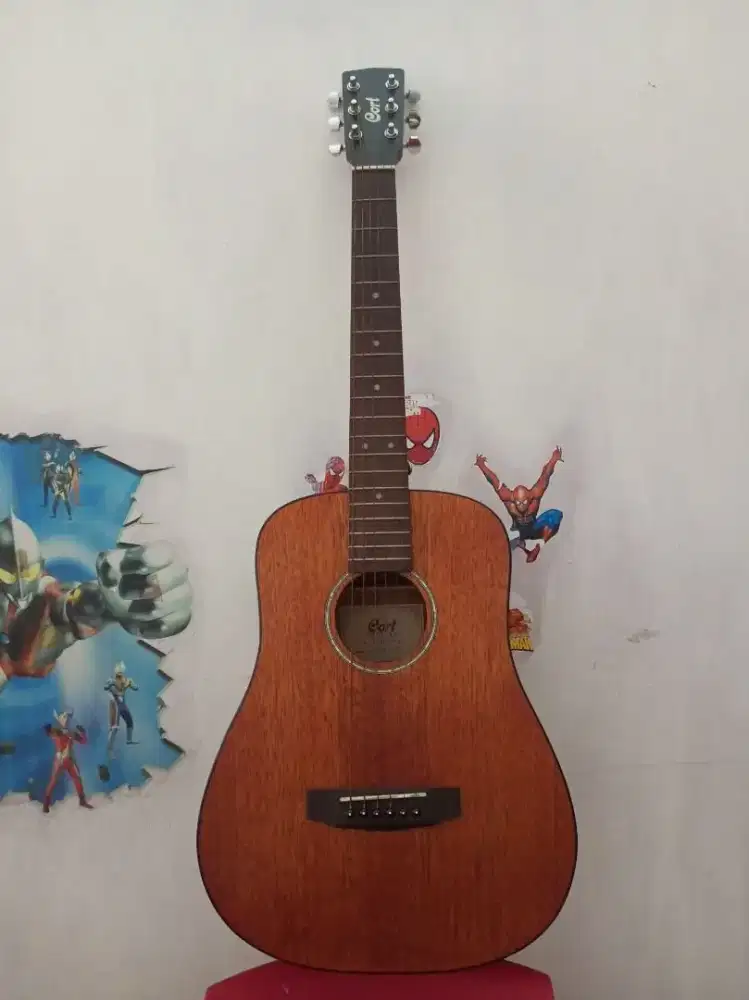 Preloved Guitar Accoustic