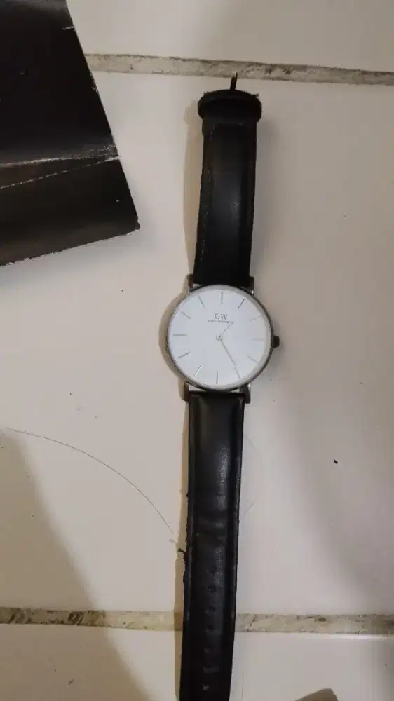 Jual jam tangan pria/wanita DW