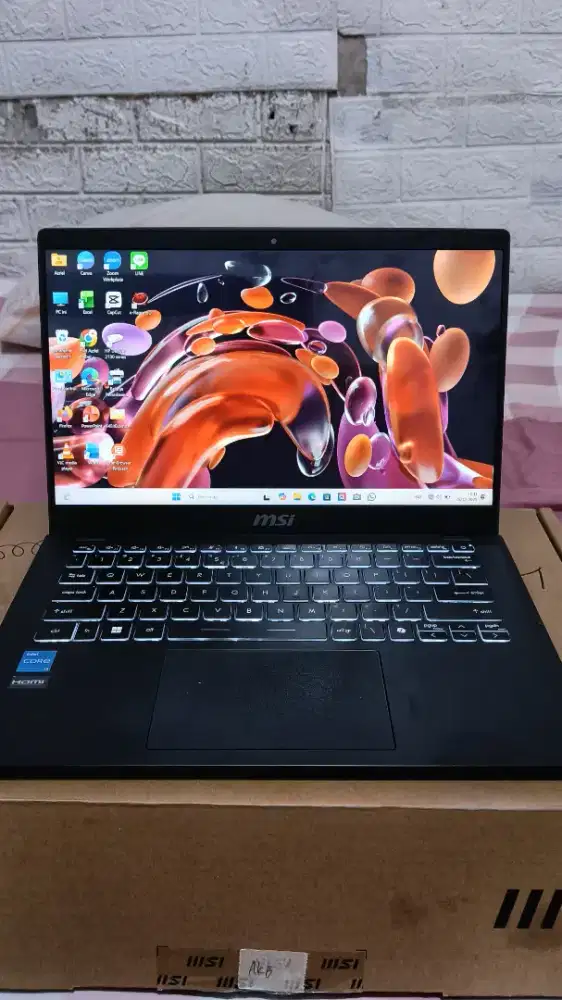 Laptop MSI Modern 14, Mulus