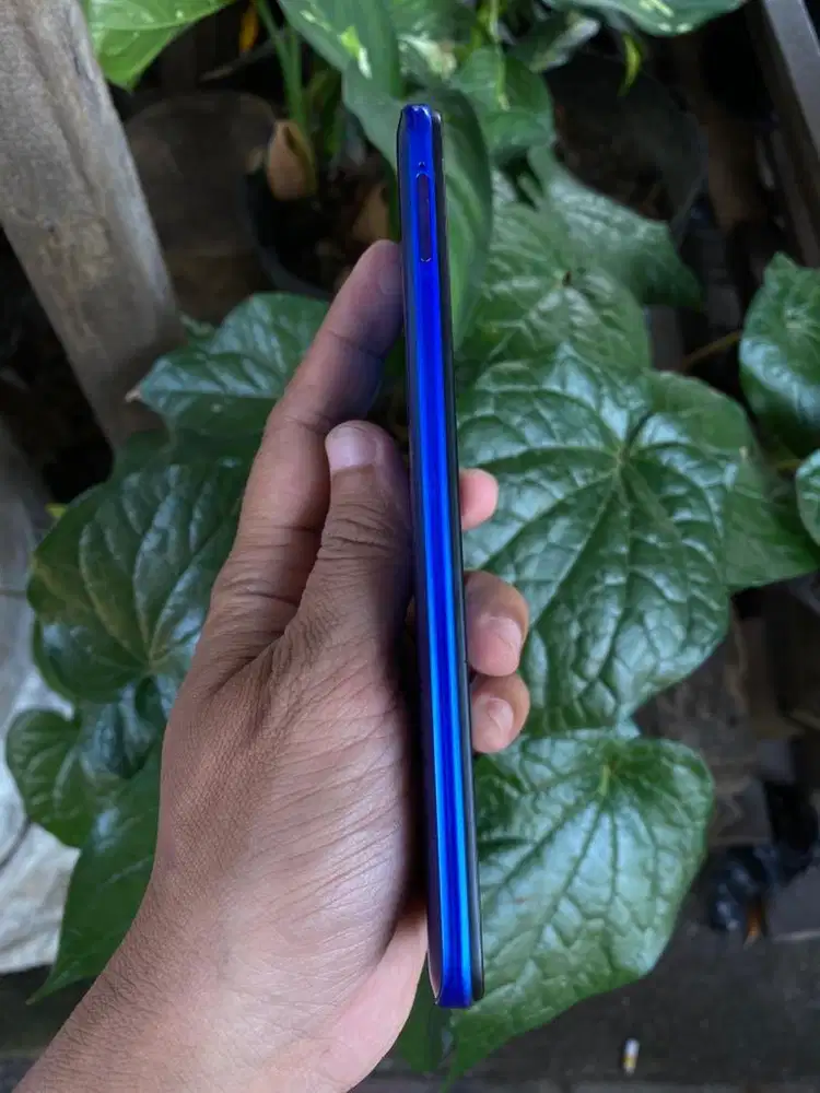 Vivo y19 8/256 hp cas