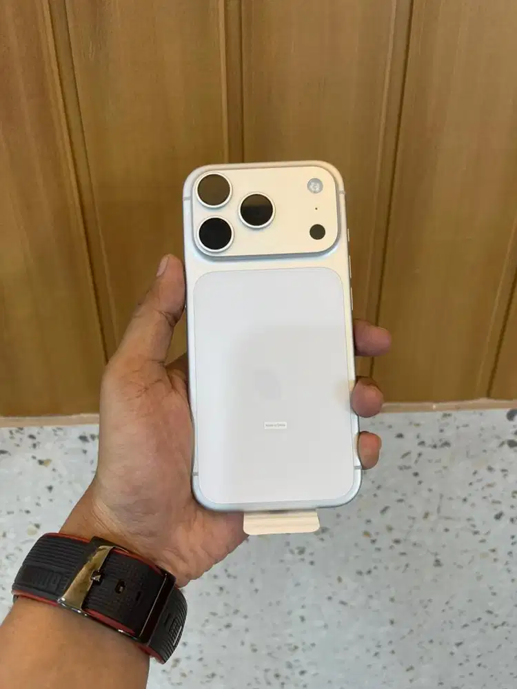 iphone 17 pro 256gb ibox bekas