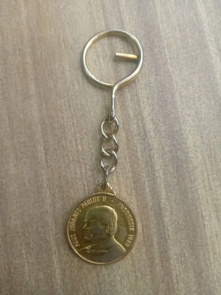 barang langkah dari emas