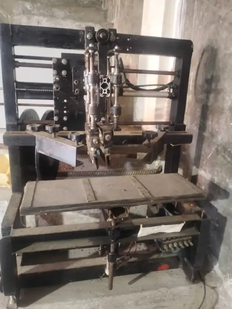 Mesin sablon Multi fungsi semi otomatis