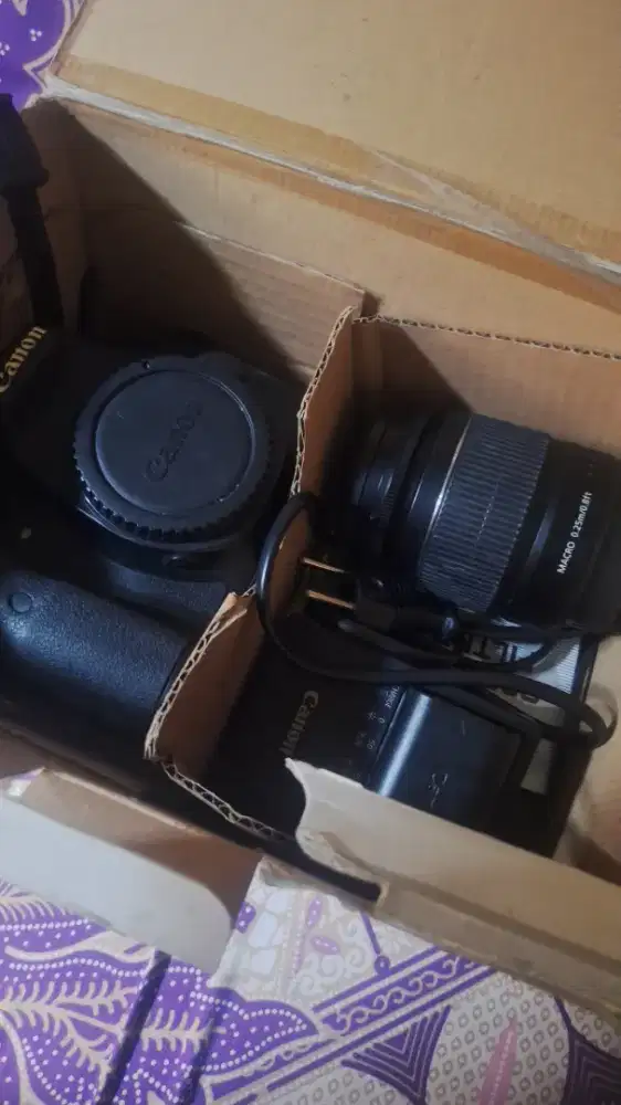 Camera dslr canon eos 60 d