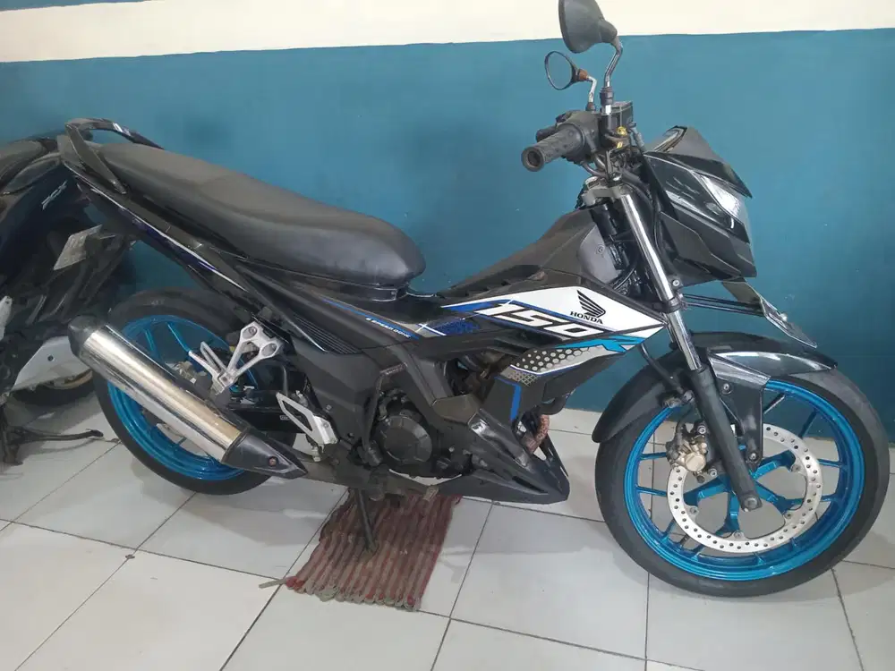 for sale honda sonic 150 2016