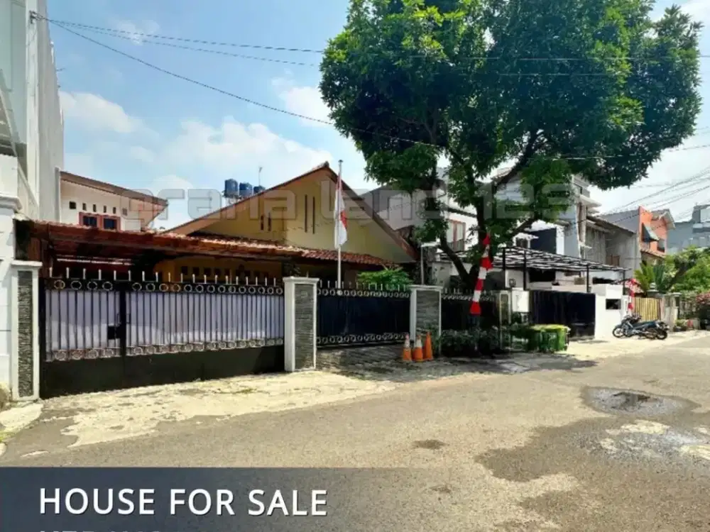 DIJUAL RUMAH LAMA JL.CIBITUNG Kebayoran Baru Jaksel