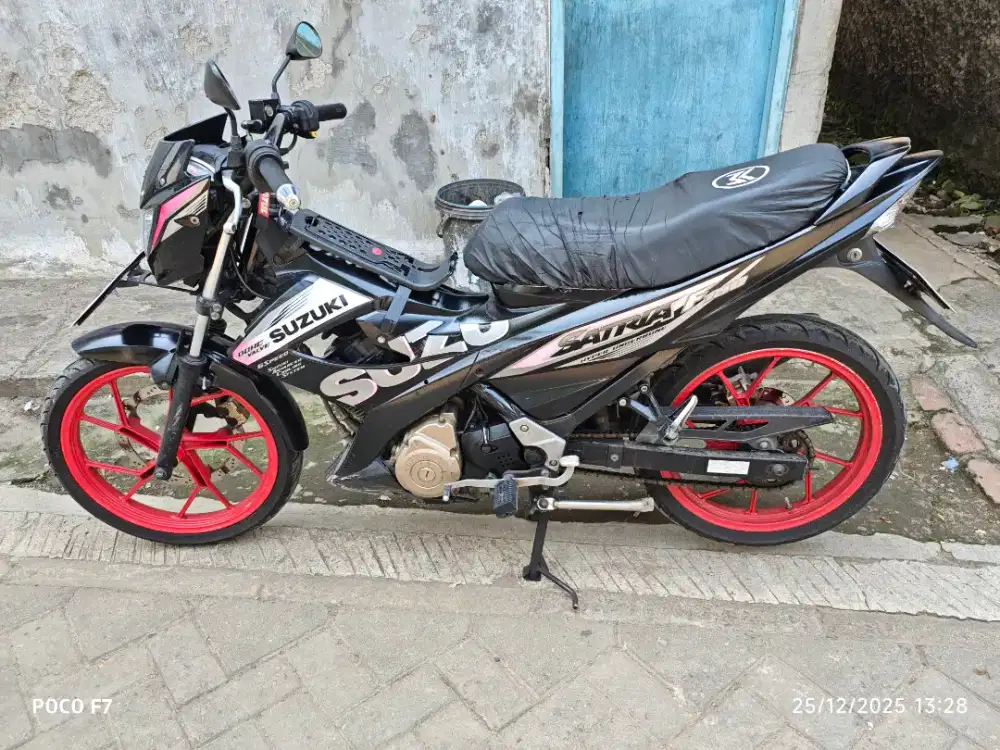 Bismillahirrahmanirrahim jual satria Fu FL 2015