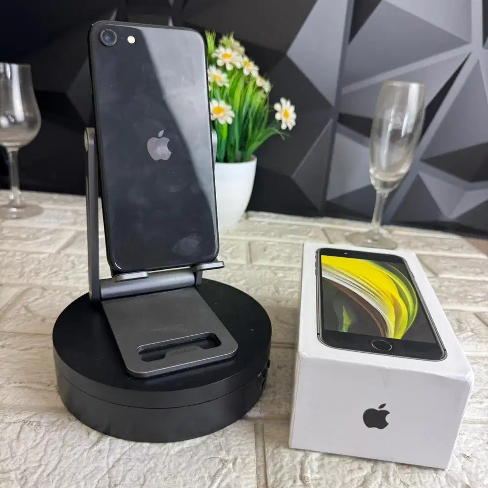 iphone SE 2 2020 256gb Ex inter bisa COD dan TT