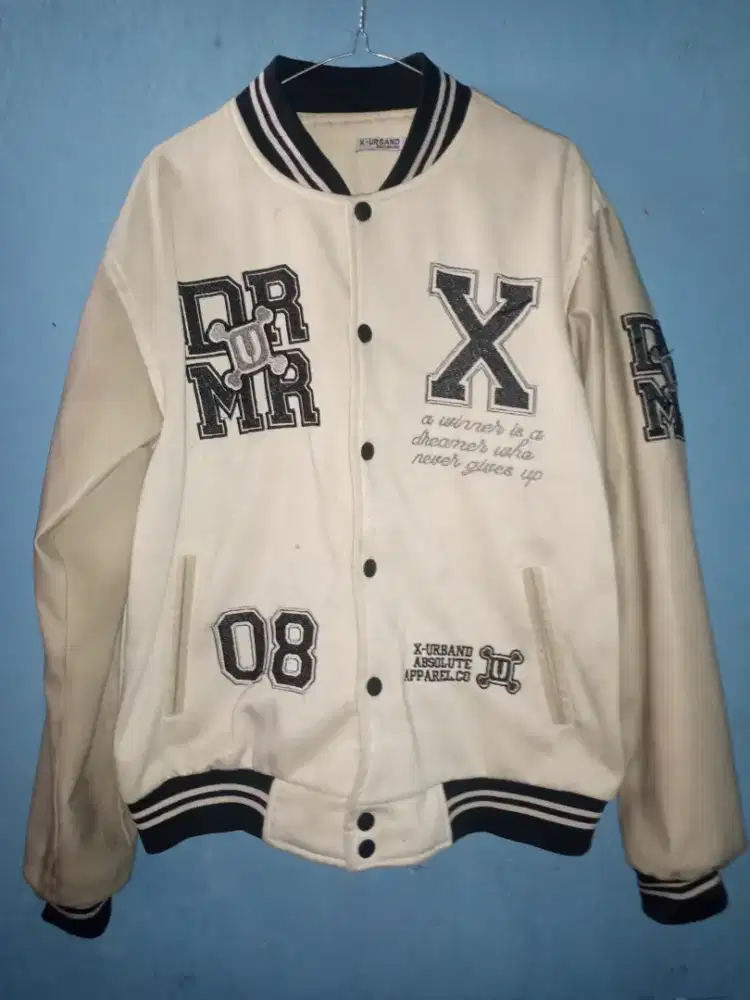 Jaket Dreamer Varsity size M
