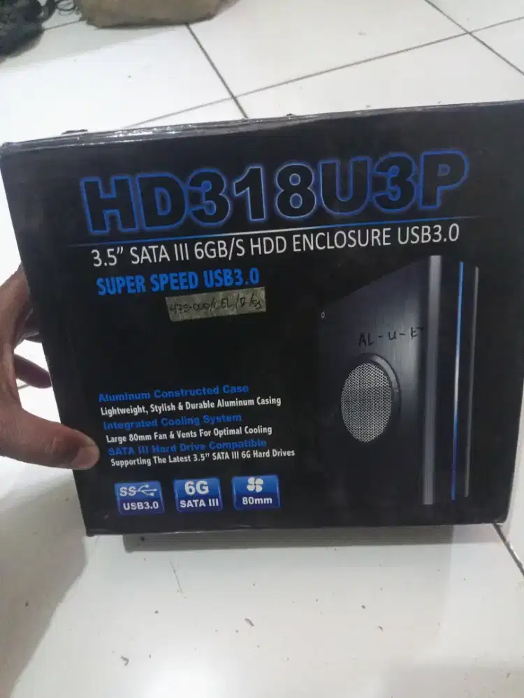 HDD Enclosure 3.0 By Cronos Murmer