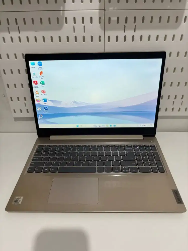 Lenovo Ideapad Intel Core i3-1005G1 Ram 8GB Ssd 256GB