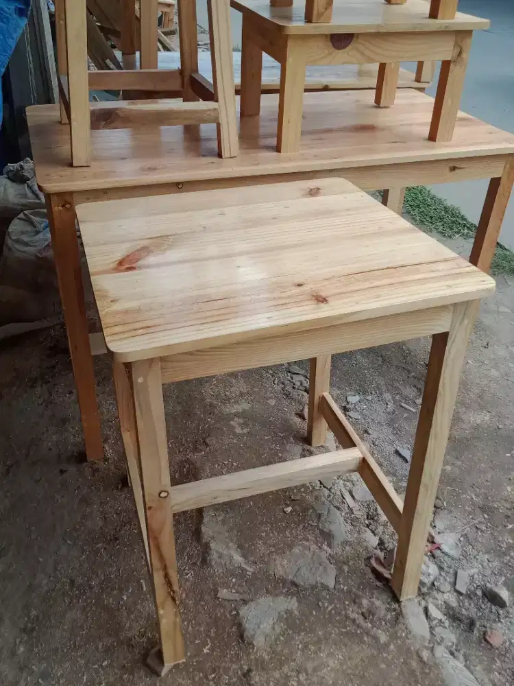 meja dispenser UK 60x60x70