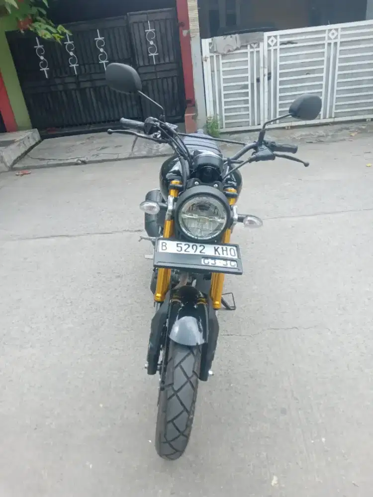 dijual motor yamaha xsr 155cc tahun 2025