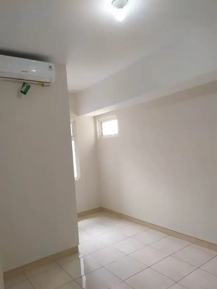 Springlake 2 BR Kosong 6 Bulan Sewa Huk Apartemen Summarecon Bekasi