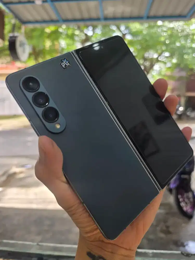 Samsung Fols 4 12/256 gb