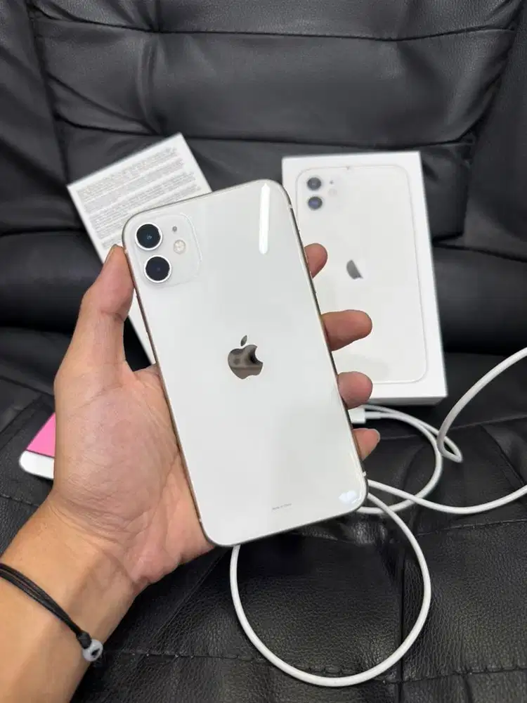 iPhone 11/64GB ibox