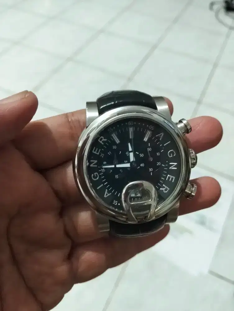 Jual Jam tangan bekas