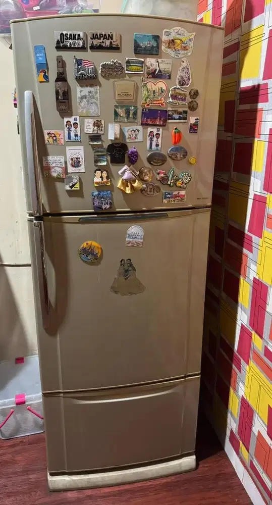 Jual CEPAT Kulkas Toshiba Hybrid 3 Pintu