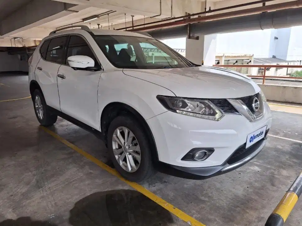 DP RENDAH Nissan XTrail 2.0 Bensin-AT 2016 UIGS