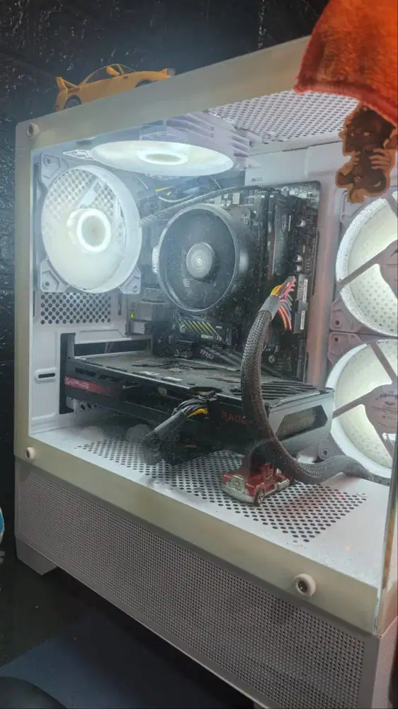 Komputer PC Gaming Ryzen5 5600G 3900Mhz + 16GB 3200Mhz + RX7600