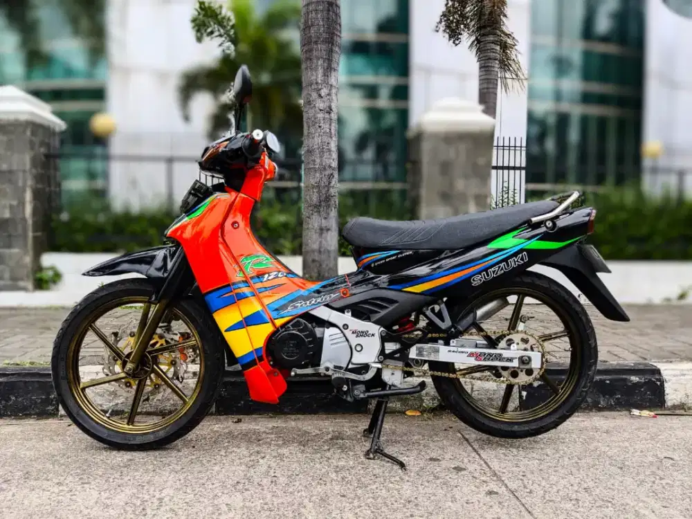 Satria R motor 2 tak mulus no minus kumplit spesial