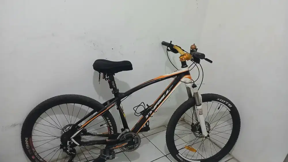 Sepeda gunung thrill
