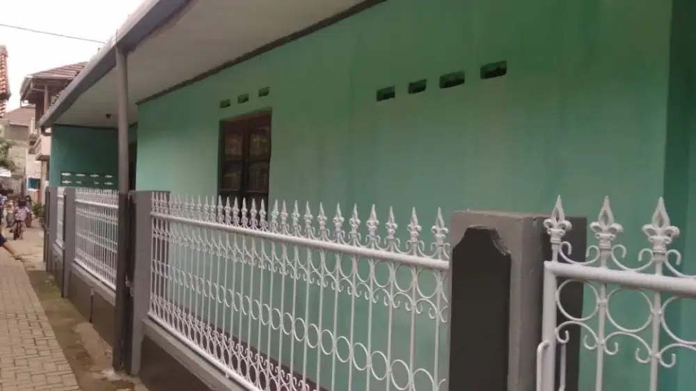 Dijual 4 rumah kontrakan aktif di pusat kota Cimahi