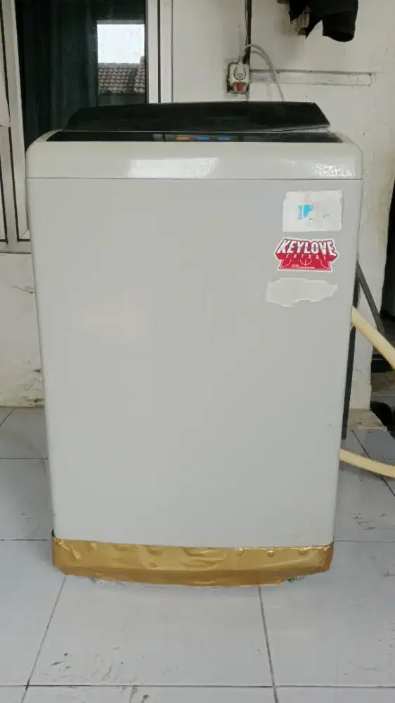 Mesin cuci MIDEA 9kg full otomatis masih normal tanpa kendala & layak.